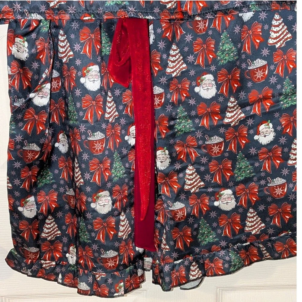 Simply Southern Christmas Pajama Set Santa Tree Ruffle Shorts Large NWT